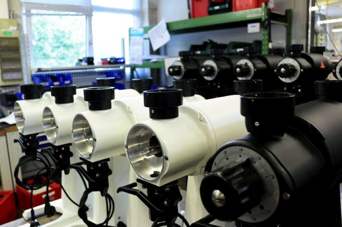 Manufacturing assembly line during production ramp-up and quality stabilisation